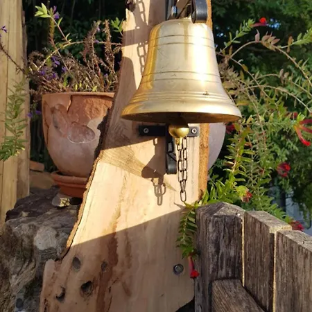 Mourenia * Aroue-Ithorots-Olhaiby